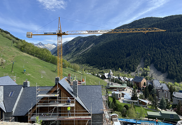El Pirineu reivindica més polítiques públiques per facilitar l'accés a l'habitatge als joves i les famílies