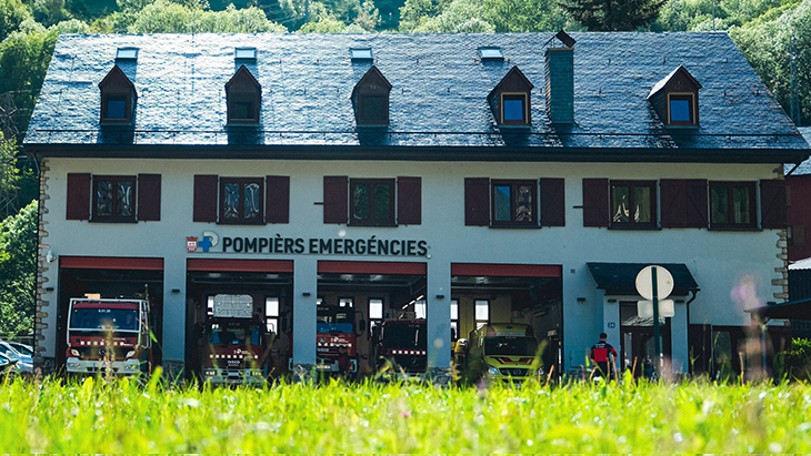 Ferida greu una esquiadora després de ser arrossegada per una allau a la Vall d'Aran