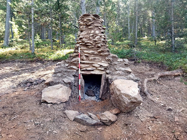 Excaven al bosc de Virós un forn de ferro d'època romana únic al país