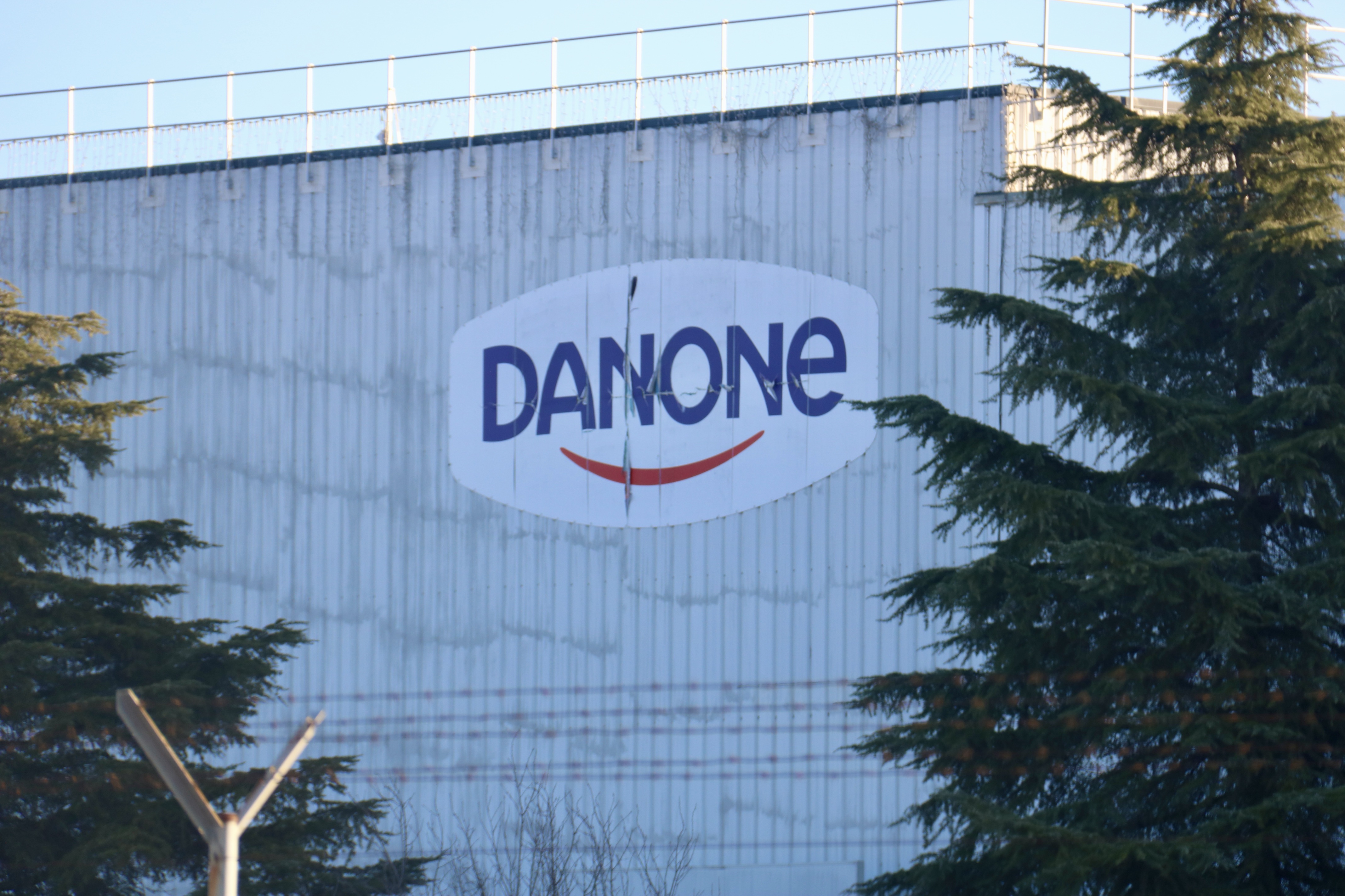 La plantilla de Danone accepta el preacord per al tancament de la planta de Parets per 110 vots a favor i 14 en contra