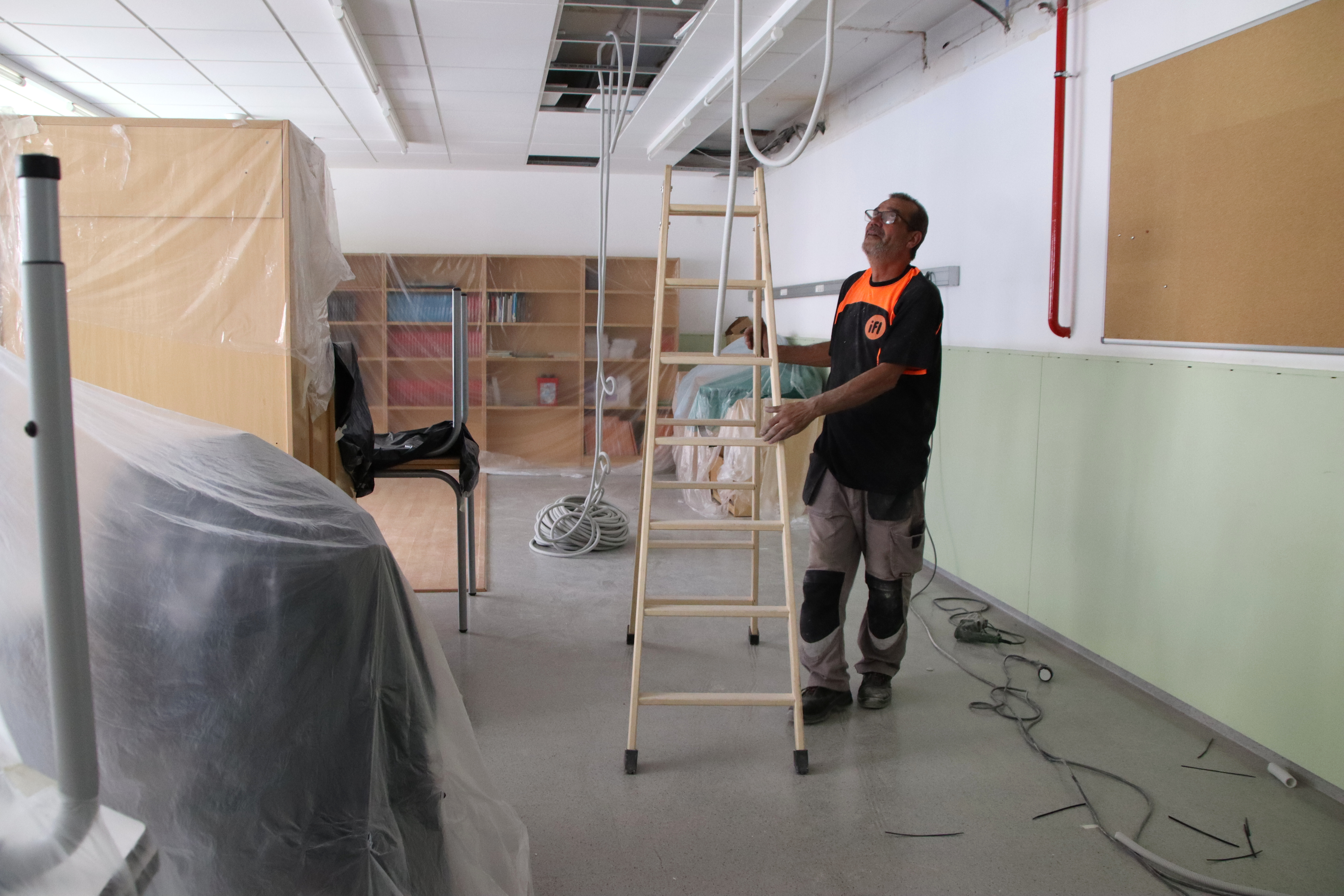 Barcelona enllesteix la climatització de 24 escoles i farà obres en 30 centres més durant el 2025