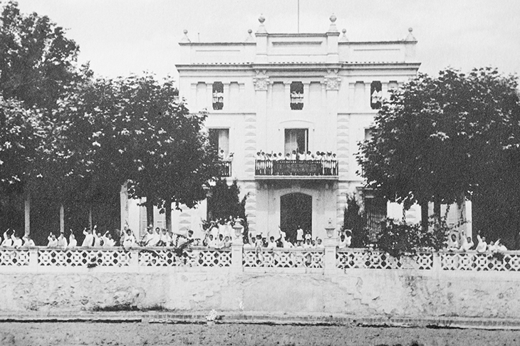 L'Ajuntament de Sant Andreu de Llavaneres i Defensa es reuneixen per la cessió de la casa del capità general