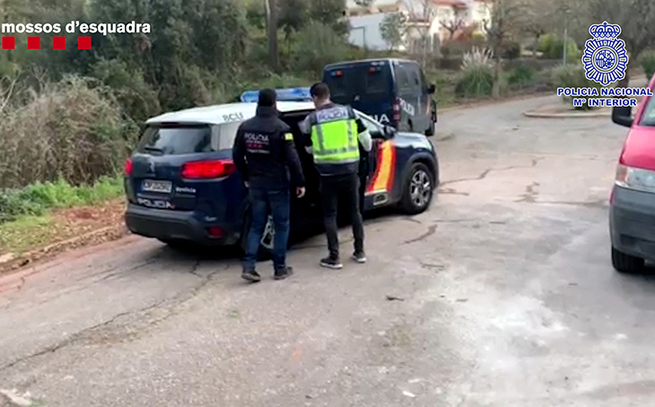 Desarticulat al Maresme un grup que cultivava marihuana en cases i naus llogades amb documentació falsa