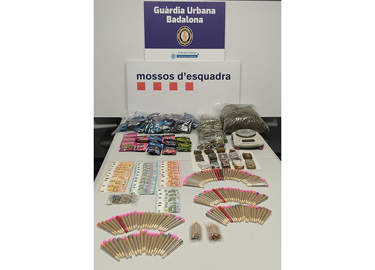 Intervenen 3,2 quilos d’haixix i marihuana en un club cannàbic de Badalona sense llicència
