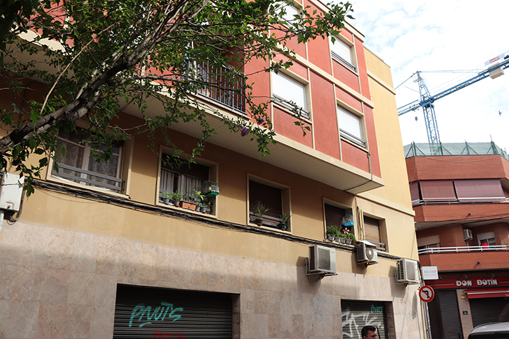 Presó per a l'home acusat d'assassinar la seva parella diumenge a Cornellà de Llobregat