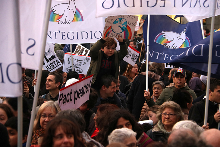 Més d'un centenar d'entitats, sindicats i partits demanen l'alto el foc a Ucraïna i una "solució negociada"