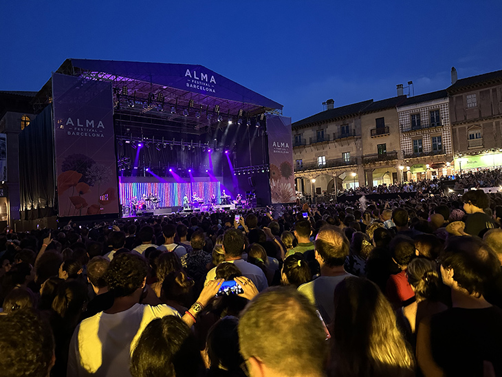 L’Alma Festival Jardins Pedralbes tanca la primera edició al Poble Espanyol amb 48.000 assistents