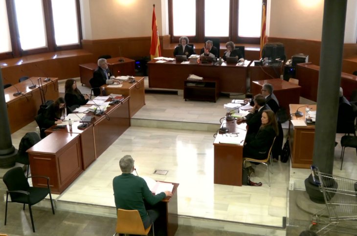 Deu anys de presó per al mestre de la Salle Bonanova acusat d'agressió sexual a un fillastre i alumne