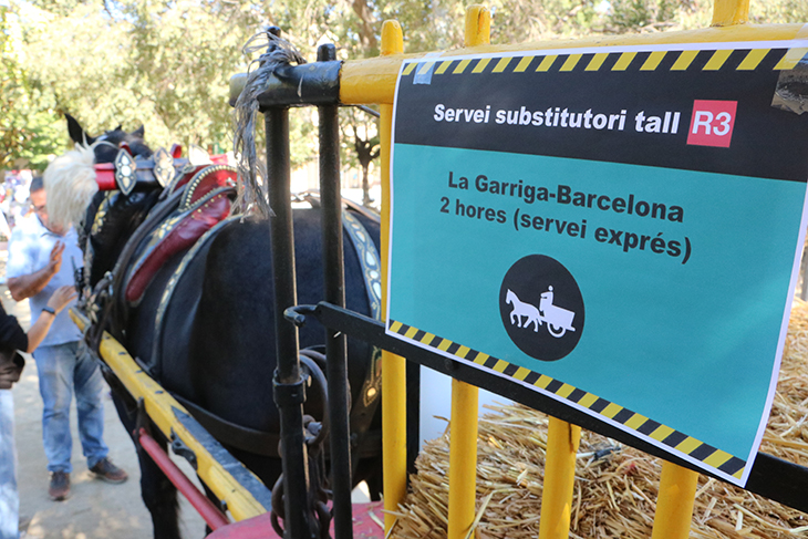 Les plataformes d’usuaris reclamen “alternatives dignes” durant el tall per les obres de l’R3 entre Mollet i el Figaró