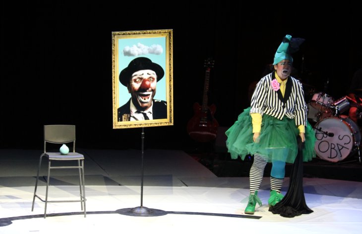Cornellà de Llobregat s’omple de somriures amb la gala inaugural del Festival Internacional de Pallassos