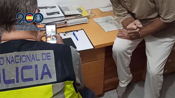 Detenen a Argentona un docent per abusos sexuals a menors amb almenys nou víctimes identificades