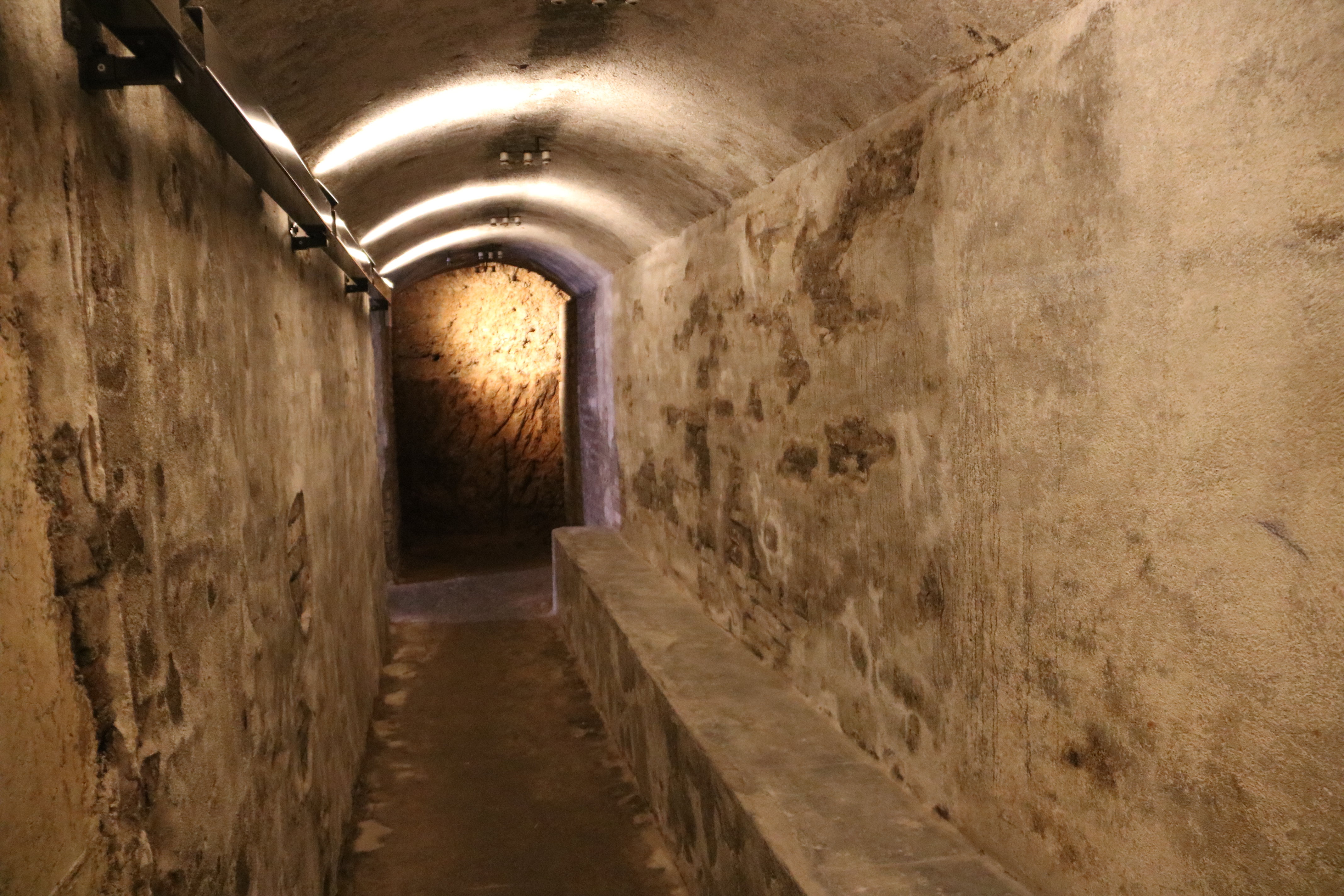 Barcelona obrirà al públic el refugi antiaeri de la plaça de la Revolució per la festa major de Gràcia