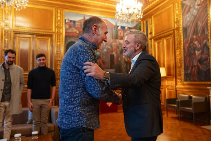 L'Observatori contra l'LGTBIfòbia trasllada a Collboni la "necessitat" de reforçar els protocols contra agressions