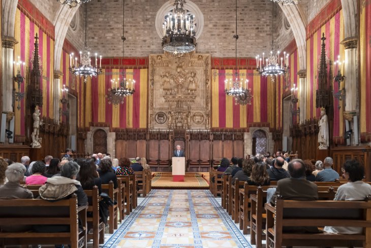 El govern municipal demana perdó a les víctimes de violència sexual a l'Escola Barcelona