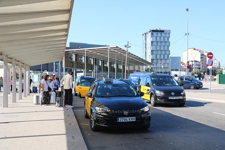 Els taxistes anuncien mobilitzacions