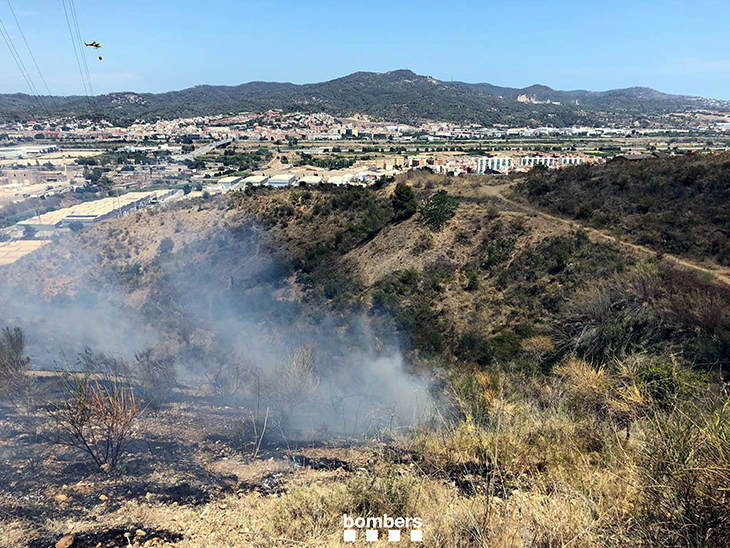 L'incendi forestal de Cervelló ha cremat 2,3 hectàrees, segons el primer balanç d'Agents Rurals