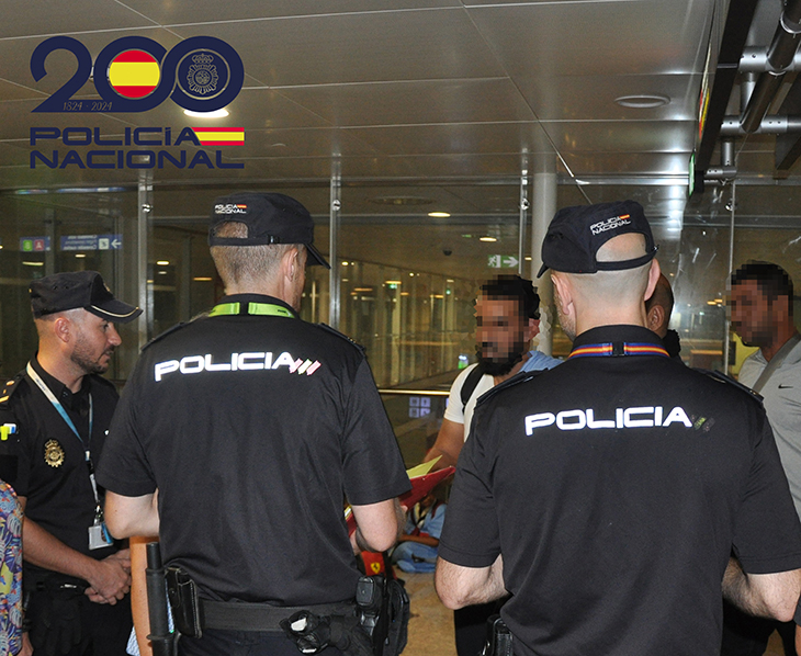 Expulsen d'Espanya 15 multireincidents que acumulaven 120 detencions i que actuaven principalment a Catalunya