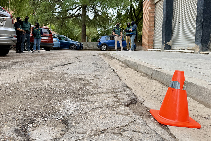 Presó per als tres detinguts per ferir a trets dos guàrdies civils a Terrassa