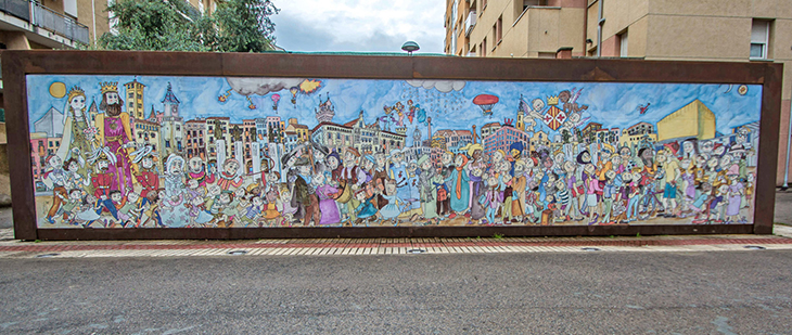 Pilarín Bayés recrea la vida dels municipis en uns murals de grans dimensions situats arreu del territori