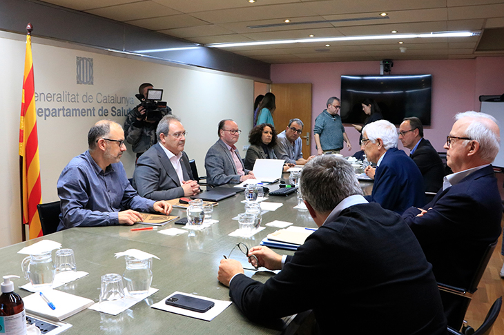 Acord entre Salut i Metges de Catalunya, que desconvoca la vaga de facultatius d'aquesta setmana