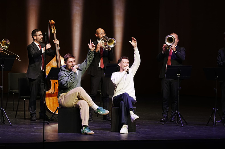 The Tyets i el seu 'Coti x coti' encapçalen el rànquing de videoclips en català més vistos a Youtube el 2023