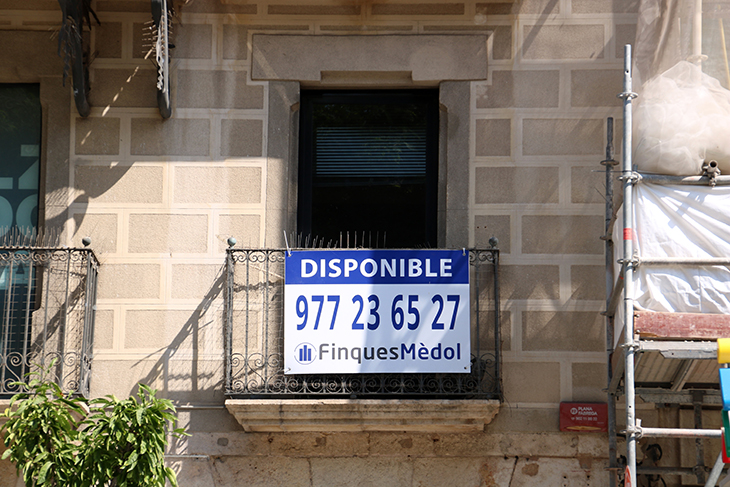 El nombre d'hipoteques constituïdes sobre habitatges es desploma prop d'un 32% al setembre