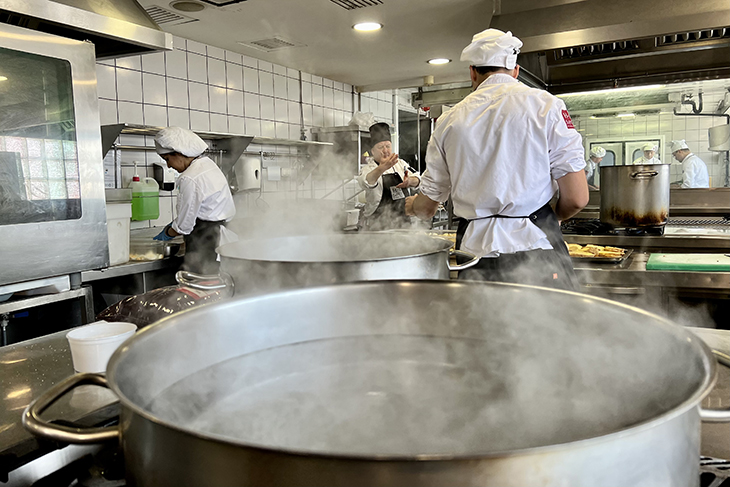 El Govern amplia a tots els centres públics d'FP els cursos per obtenir certificats de professionalitat