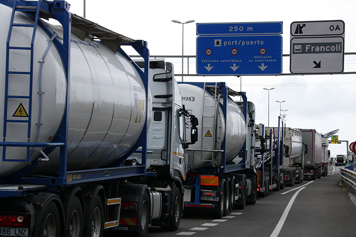 El Gremi de Transports i Logística de Catalunya rebutja la vaga de transportistes prevista a partir del pròxim dilluns