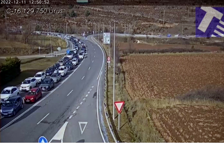 Primeres retencions a la C-16 i la C-14 en l'operació tornada del pont de la Puríssima