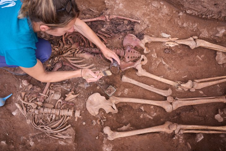 Justícia obre 13 fosses i recupera les restes de 19 víctimes de la Guerra Civil i el franquisme