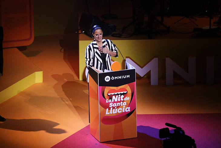 Gemma Ruiz guanya el 63è Premi Sant Jordi amb la novel·la 'Les nostres mares'