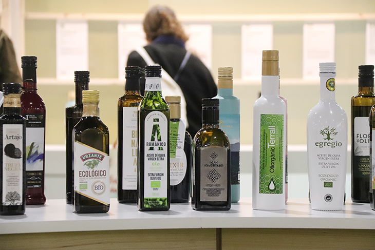 El Govern aprova crear la marca dels 'Premis Millors Olis d’Oliva Verge Extra' per reconèixer els productors catalans