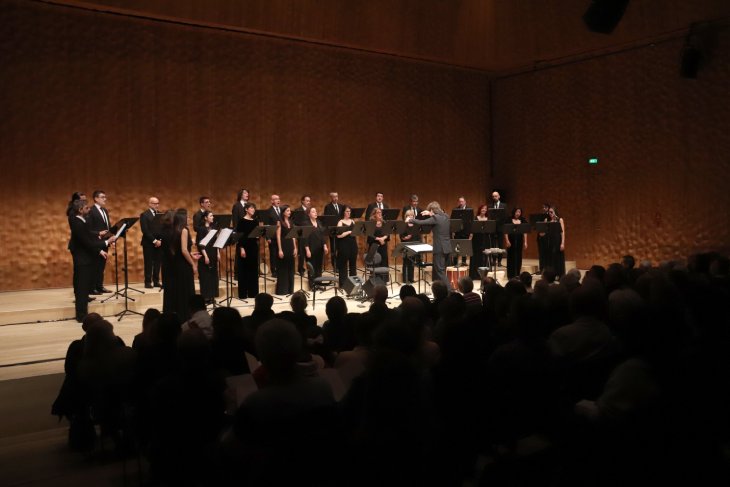 El públic alemany ovaciona 'El Cant de la Senyera' i 'La Santa Espina' als concerts de l'Elbphilharmonie