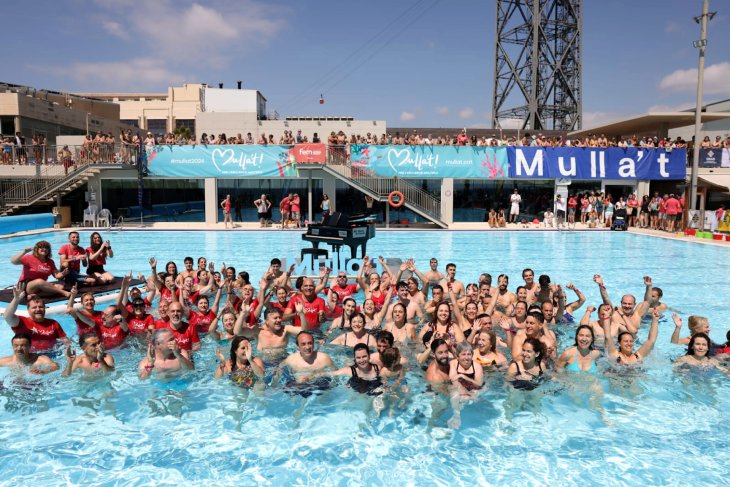 Més de 110.000 persones es mullen per l'esclerosi múltiple arreu de Catalunya