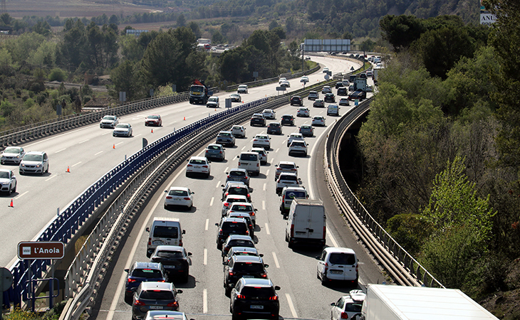 Uns 255.000 vehicles surten de l'àrea metropolitana de Barcelona amb motiu de l'operació sortida de Setmana Santa