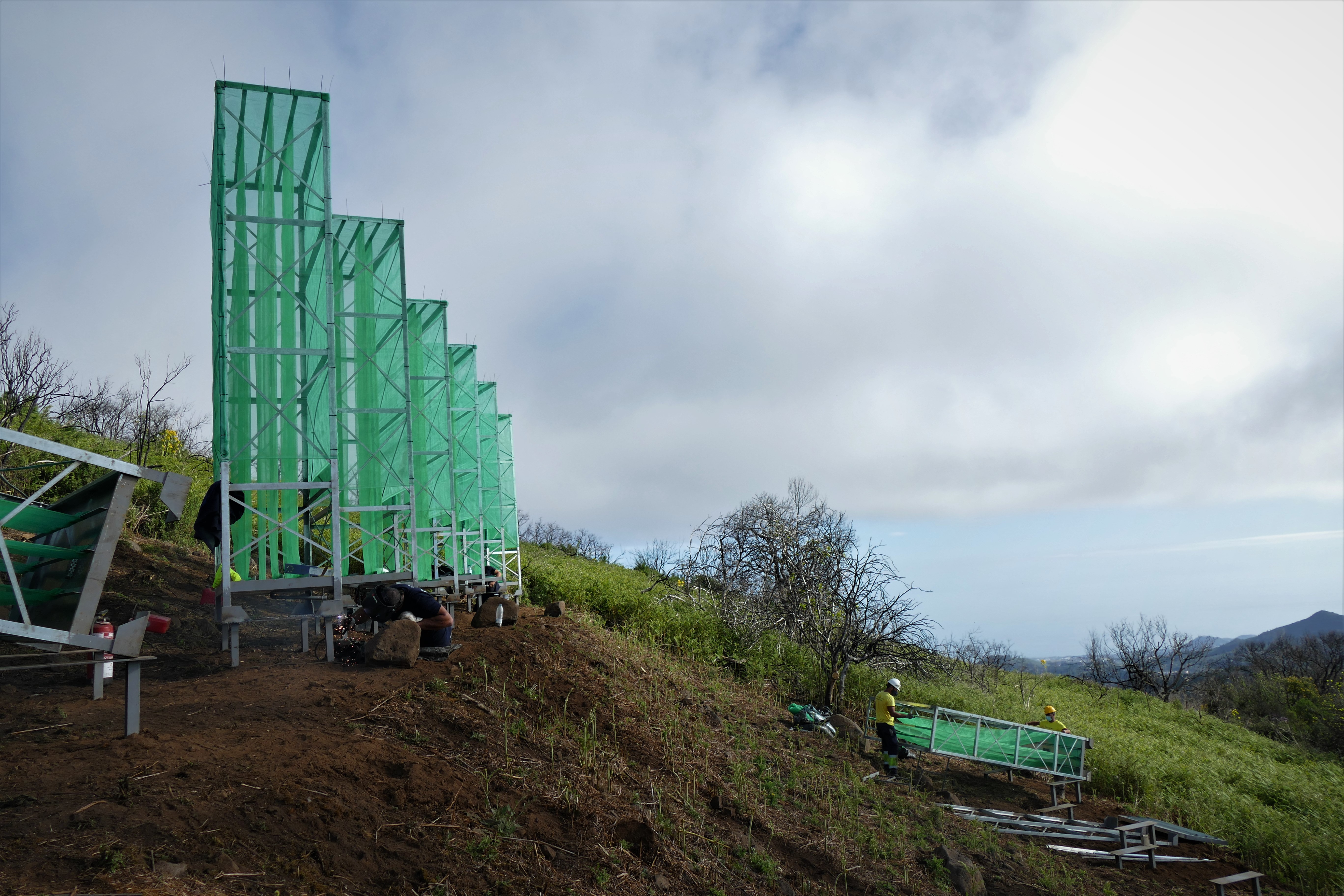 Un projecte europeu crea uns sistemes per captar aigua de la boira i fer-la servir en zones afectades per la sequera