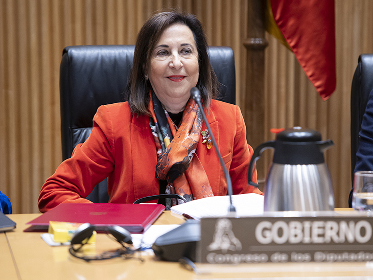 Margarita Robles avisa que l’amenaça de guerra és “absoluta” i constata que “la societat no n'és del tot conscient”