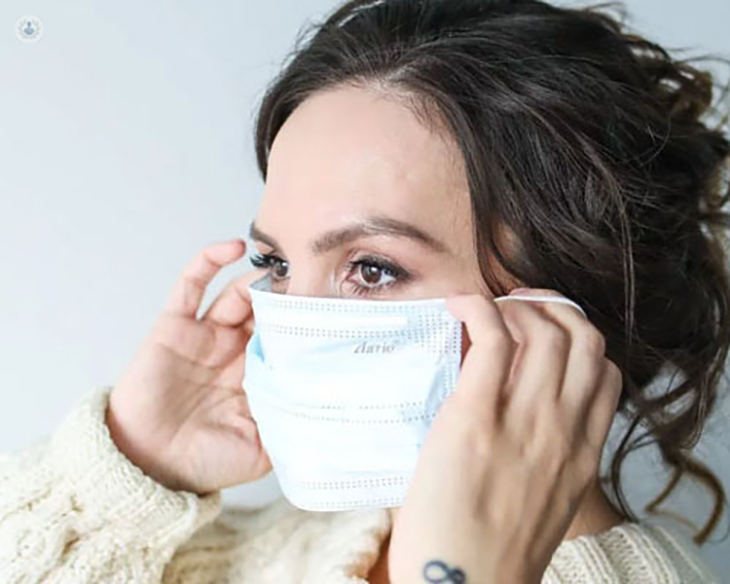 Les companyies aèries titllen de "despropòsit" que Sanitat mantingui l'ús obligatori de la mascareta a l'avió