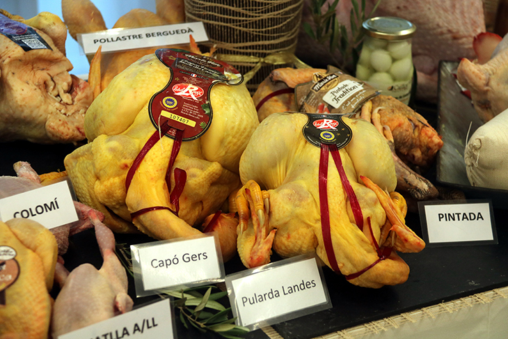 Els àpats de Nadal seran "més austers" que els de l'any passat per l'impacte de la inflació, segons Funcas