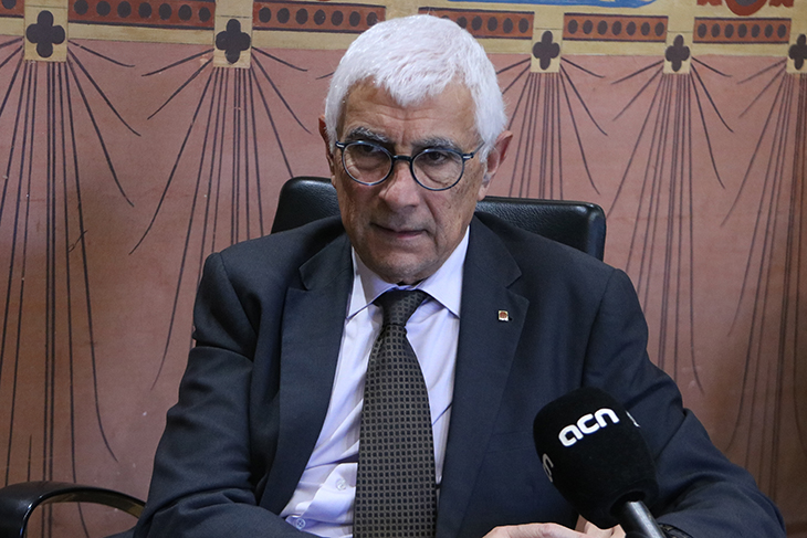 Salut crearà referents assistencials que facin d'"enllaç" entre CAP i hospitals per reduir les llistes d'espera