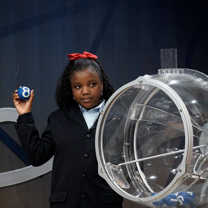 Els tècnics d'Hisenda calculen que l'Estat ingressarà 21,5 milions d'euros amb el sorteig del Nen