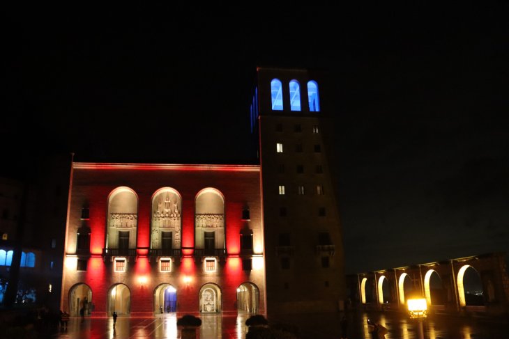 Endesa crea una nova il·luminació per a l'Abadia de Montserrat amb més de 40 metres de lluminàries d'alta eficiència