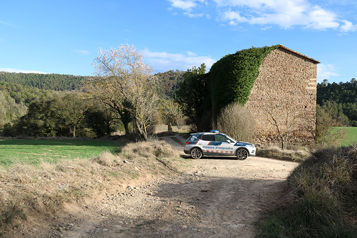Una nova festa il·legal congrega una cinquantena de vehicles a Muntanyola, a Osona