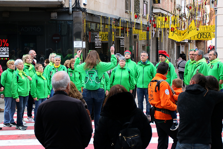 Súria es consolida com la capital de les caramelles amb una desena de colles i reuneix gairebé un miler de persones