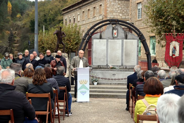 Sentit homenatge als trenta miners morts fa cinquanta anys en un accident a les mines de Fígols