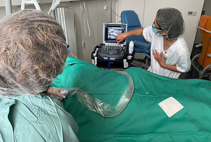 L'hospital d'Olot insereix 500 catèters en pacients en els primers quatre anys de l'Equip d'Infusió d'Accés Vascular