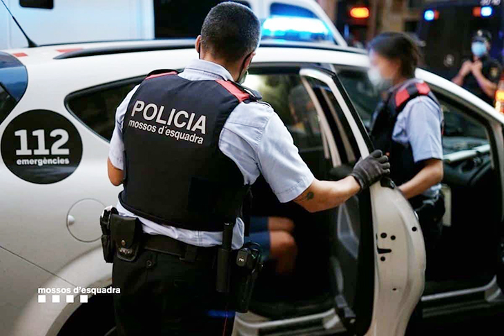 Els Mossos detenen tres joves