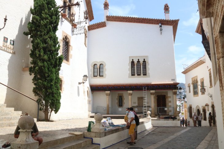 Sitgestiu desplega una quarantena de concerts, visites culturals i tallers
