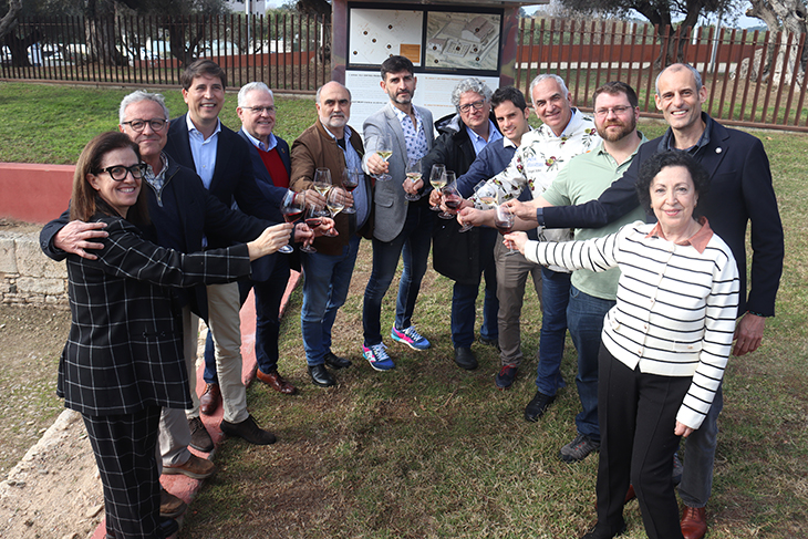 La patronal de l’hostaleria de Tarragona impulsa el Consell del Vi per promocionar la producció de les DO