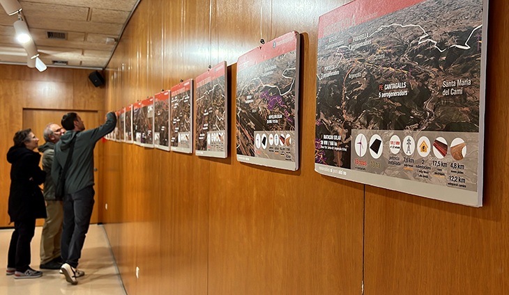 Una exposició reuneix tots els macroprojectes de renovables a l'Anoia: "Si tiren endavant industrialitzarem el camp"